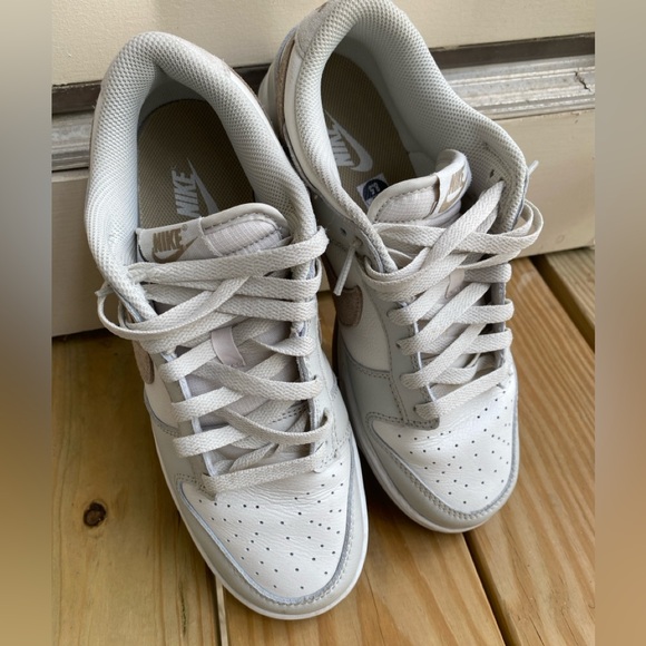 Nike Dunks all around sneaker. - Picture 2 of 5